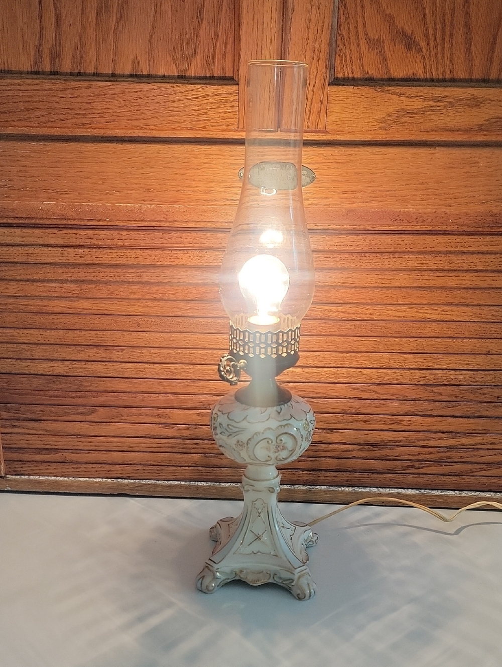 Vintage Style Cream Porcelain Table Lamp with Glass Chimney Electrified - Picture 8 of 11